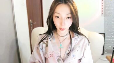 Icha-icha's erotic foot fetish: Young Asian luxury couple indulges in dildo or vibrator play