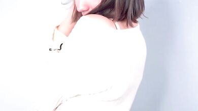 Starlizzy, the sex-crazed cam girl, gets down and dirty with her fiery butt and captivating curves