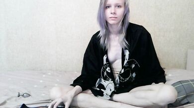 White-snow - Porn Video [Bongacams]: hot, enchanting ass, natural