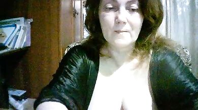 Sadie-Lorri - Porn Video [Bongacams]: breathtaking booty, live recording, seductive assets