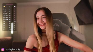 Coconutkitty - Porn Video [Bongacams]: quivering passion, creamy show, ravishing temptress