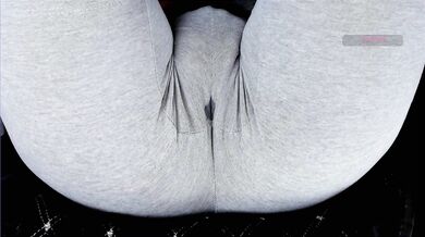 Kira-Kell - Porn Video [Bongacams]: peachy bottom, seductive pleasure, luscious glutes