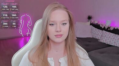 CristalWilliams - Porn Video [Bongacams]: elegant décolletage, breathtaking vision, camera