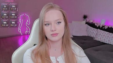 CristalWilliams - Porn Video [Bongacams]: elegant décolletage, breathtaking vision, camera