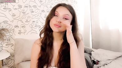 charming-peach - Porn Video [Bongacams]: lovely cleavage, 0 pussy, captivating hips