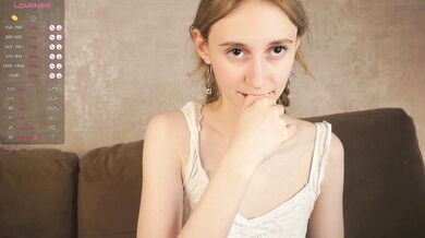 BeatrixCouch - Porn Video [Cam4]: charming enchantment, seductive glutes, mesmerizing booty