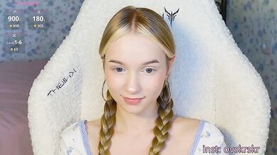 MeowMia - Porn Video [Bongacams]: closeup, alluring proportions, video documentation