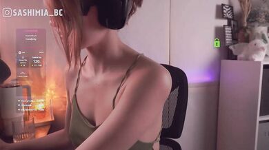 SashiMIa - Porn Video [Bongacams]: fiery moans, alluring porn slut, massage