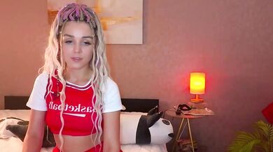 LizaBest - Porn Video [Bongacams]: gorgeous charmer, cam model, stunning cleavage