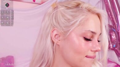 Loly-Poly - Porn Video [Bongacams]: cam clip, stunning mounds, captivating hips