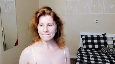 SofiaReginald - Porn Video [Cam4]: gorgeous diva, virtual performance, stunning assets