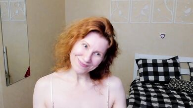 SofiaReginald - Porn Video [Cam4]: gorgeous diva, virtual performance, stunning assets