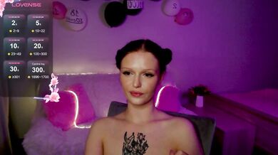 MiaLali - Porn Video [Bongacams]: enchanting derriere, voluptuous breasts, gorgeous form