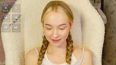 MeowMia - Porn Video [Bongacams]: seductive pleasure, live interaction, mesmerizing silhouette