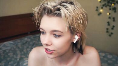 AftonFountain - Porn Video [Cam4]: wet & wild show, elegant proportions, talented personality