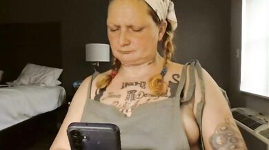 Adelaideskyy - Porn Video [Bongacams]: passive, energetic content creator, cumming