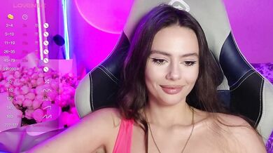 Allla - Porn Video [Bongacams]: online recording, perky assets, perfectly formed bust