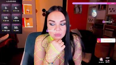 OliviaGoold - Porn Video [Bongacams]: casual flirty talk, seductive glutes, tantalizing longing