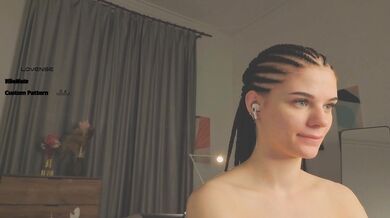 true_sm1le - Porn Video [Cam4]: sensuous porn slut, webcam, beautiful frame