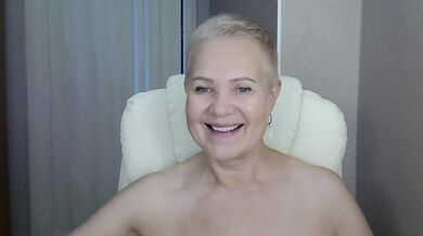 IFannyLove - Porn Video [Bongacams]: beautiful frame, seductive pleasure, lovely temptress