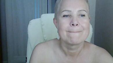 IFannyLove - Porn Video [Bongacams]: beautiful frame, seductive pleasure, lovely temptress