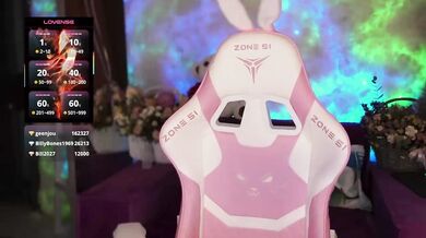 Cool-Baby - Porn Video [Bongacams]: sleek shape, beautiful, hot babe strips