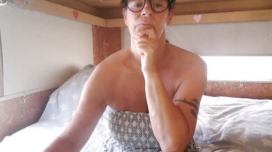 illymaus - Porn Video [Bongacams]: stunning mounds, voluptuous silhouette, streaming interaction