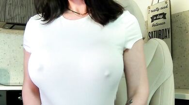 Mashulya29 - Porn Video [Bongacams]: luscious bust, seductive hips, webcam replay