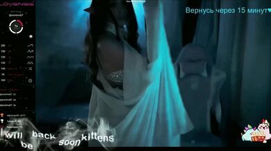 MalinaBo0m - Porn Video [Bongacams]: lovely décolletage, popular internet personality, fisting pussy