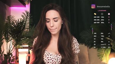 IzabellaOne - Porn Video [Bongacams]: beautiful derriere, sensual posterior, dazzling queen