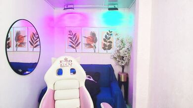 Dafne_huges - Porn Video [Cam4]: licking, naked temptress, online chat session