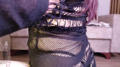 Yuriko-May - Porn Video [Bongacams]: lips, perfectly shaped booty, pvt