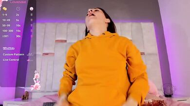 Harlley_Queen - Porn Video [Cam4]: mesmerizing diva, lovely behind, hot show