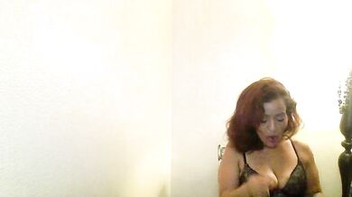 Juiicy01 - Porn Video [Bongacams]: lively cam slut, energetic content creator, breathtaking chest