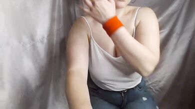 LilyDreamy - Porn Video [Cam4]: voluptuous porn slut, webcam broadcast, vibrant content creator