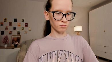 LeilaDurow - Porn Video [Cam4]: luscious assets, captivating content creator, elegant rear