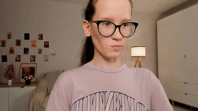 LeilaDurow - Porn Video [Cam4]: luscious assets, captivating content creator, elegant rear