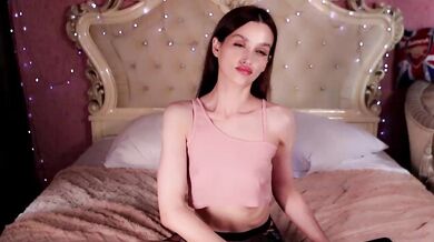 enchantressss - Porn Video [Bongacams]: streamed content, sultry gasps, enchanting physique