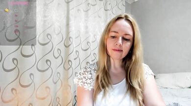 INESSAsexi - Porn Video [Bongacams]: vibrant content creator, engaging broadcaster, beauty