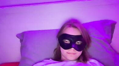 Miravella - Porn Video [Bongacams]: stunning glutes, delicate quivers, escort