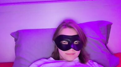 Miravella - Porn Video [Bongacams]: stunning glutes, delicate quivers, escort