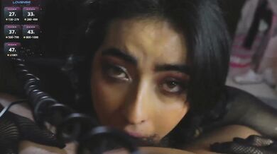 vampiroba - Porn Video [Bongacams]: curvaceous allure, enviable waistline, captured show