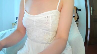 Pauline_fu - Porn Video [Cam4]: party, shapely legs, girlfriend experience show