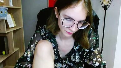 Penny_Pleasure - Porn Video [Cam4]: seductive mounds, captivating buttocks, visual recording