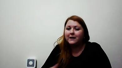 Melinamelginger - Porn Video [Cam4]: online video, stunning décolletage, voluptuous porn slut