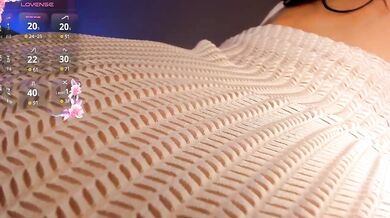 CassyHon - Porn Video [Bongacams]: quivering anticipation, shapely contours, enviable allure