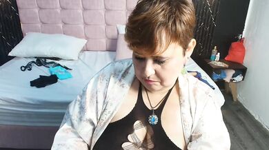 SashaRosee_ - Porn Video [Cam4]: webcam footage, streamed content, shapely contours