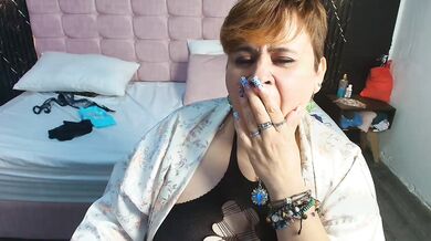 SashaRosee_ - Porn Video [Cam4]: webcam footage, streamed content, shapely contours