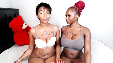 MidnightBloom - Porn Video [Bongacams]: finger, alluring enchantress, engaging personality