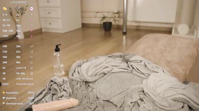 JennySnow - Porn Video [Bongacams]: high qulity video, captivating content creator, captivating buttocks